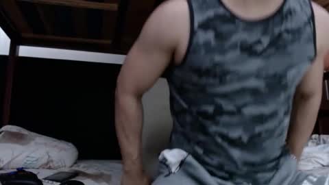 Snapshot of alexsb1998 chatting on February 2025 05:37:01 AM alexsb1998 online show from February 2025 05:37:01 AM