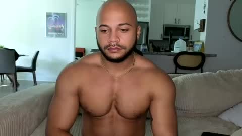 alextbigd online show from September 2025 02:00:01 PM