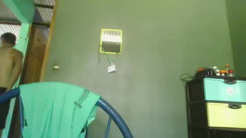 Alex online show from October 2025 06:52:02 PM