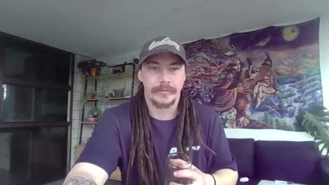 Alex online show from September 2025 04:38:02 AM