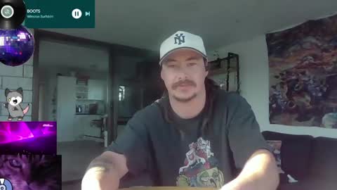 Alex online show from May 2026 11:42:01 PM