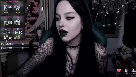 Snapshot of alexx_succubus chatting on February 2025 05:43:01 PM Alexx Succubus online show from February 2025 05:43:01 PM