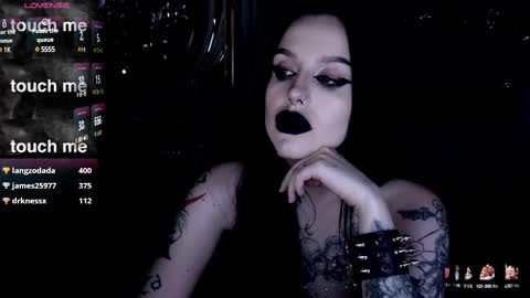 Snapshot of alexx_succubus chatting on March 2025 02:57:02 AM Alexx Succubus online show from March 2025 02:57:02 AM