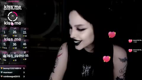 Snapshot of alexx_succubus chatting on March 2025 02:15:01 AM Alexx Succubus online show from March 2025 02:15:01 AM