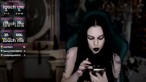 Snapshot of alexx_succubus chatting on March 2025 05:18:02 AM Alexx Succubus online show from March 2025 05:18:02 AM