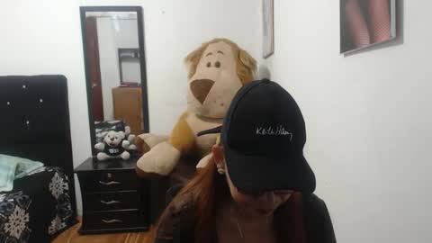 Snapshot of alexxamaturee chatting on February 2026 07:32:01 PM alexa online show from February 2026 07:32:01 PM