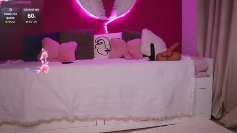 Alexxis Rae online show from March 2026 04:27:01 AM