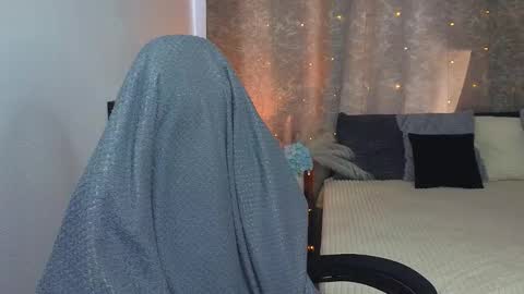 Snapshot of alexxone_ chatting on February 2026 07:39:02 AM Alex online show from February 2026 07:39:02 AM