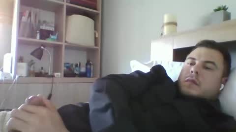 Snapshot of alexxro20 chatting on April 2026 12:17:02 PM alexxro20 online show from April 2026 12:17:02 PM