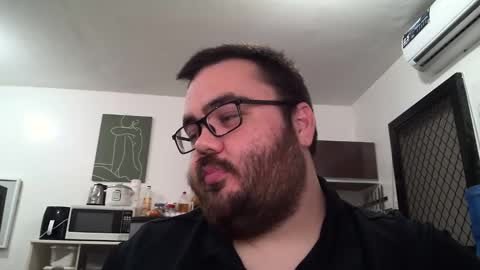 Snapshot of alexxxbear chatting on February 2025 06:03:01 PM alexxxbear online show from February 2025 06:03:01 PM