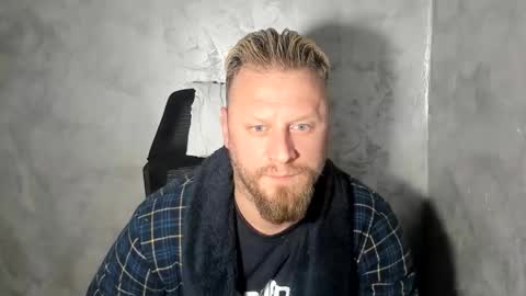 alexyno2022 ONLYFANS online show from April 2026 03:59:01 AM