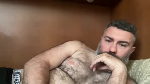 Snapshot of alfali chatting on October 2025 03:43:01 PM alfali online show from October 2025 03:43:01 PM