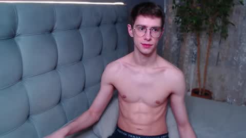 Snapshot of alfie_evanss chatting on December 2025 01:34:01 AM Alfie online show from December 2025 01:34:01 AM