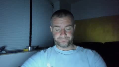 alfiesolomons87 online show from May 2026 07:42:02 PM