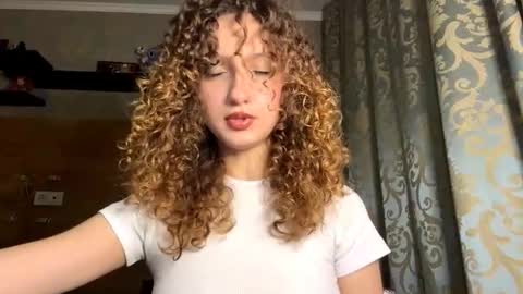 Tatiana online show from November 2025 04:13:02 PM