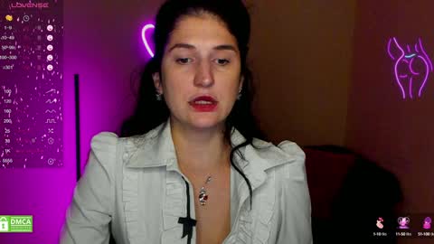 Snapshot of alianna_solo_kiss chatting on January 2025 07:03:01 AM Alianna online show from January 2025 07:03:01 AM