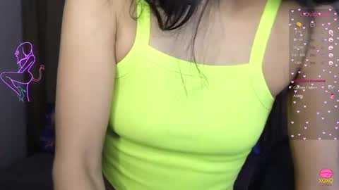 Snapshot of alianna_solo_kiss chatting on February 2025 12:28:01 PM Alianna online show from February 2025 12:28:01 PM