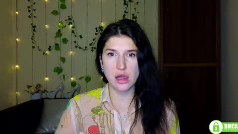 Alianna online show from February 2026 12:20:01 PM