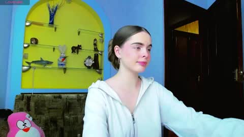 alice online show from April 2026 05:43:01 PM