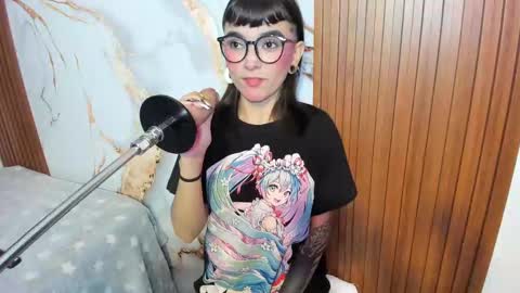 alice online show from October 2025 08:31:01 PM