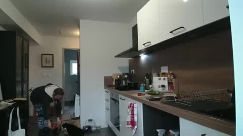 Snapshot of alice8363 chatting on December 2024 12:08:02 PM Alice online show from December 2024 12:08:02 PM