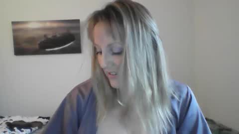 Snapshot of alice8363 chatting on January 2025 08:39:01 AM Alice online show from January 2025 08:39:01 AM