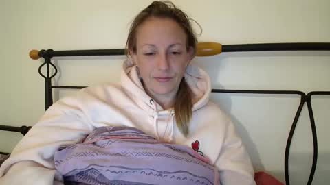 Snapshot of alice8363 chatting on October 2025 07:58:02 AM Alice online show from October 2025 07:58:02 AM