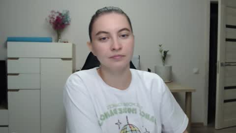 Alice online show from November 2025 05:25:01 PM