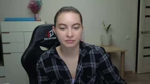 Alice online show from December 2025 04:13:01 PM