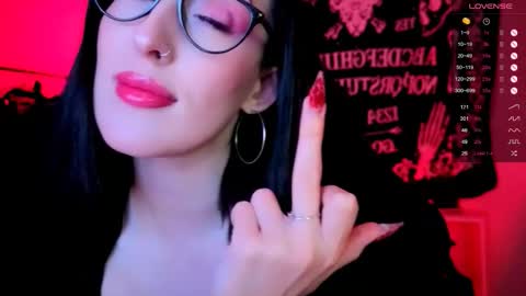 Snapshot of alice___mistress chatting on October 2025 12:49:02 AM Miss Alice online show from October 2025 12:49:02 AM