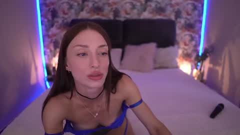 Snapshot of alice_arwen_ chatting on July 2026 01:52:02 PM Alice online show from July 2026 01:52:02 PM