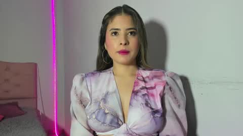 Snapshot of alice_cespedes chatting on February 2025 10:14:02 PM alice_cespedes online show from February 2025 10:14:02 PM