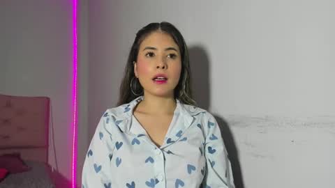 Snapshot of alice_cespedes chatting on February 2025 10:48:01 PM alice_cespedes online show from February 2025 10:48:01 PM