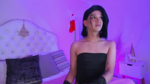 Alice Graay  online show from December 2024 06:46:02 AM