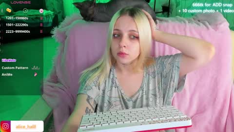 alice_halle online show from December 2024 11:08:02 PM