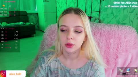 alice_halle online show from December 2024 07:51:02 AM