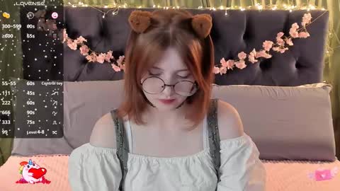 Snapshot of alice_langley chatting on November 2025 11:25:02 AM Alice 3 online show from November 2025 11:25:02 AM