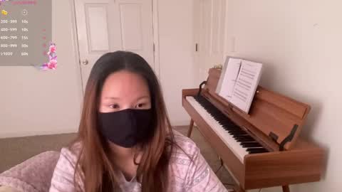 Alice Lee online show from March 2026 11:30:02 PM