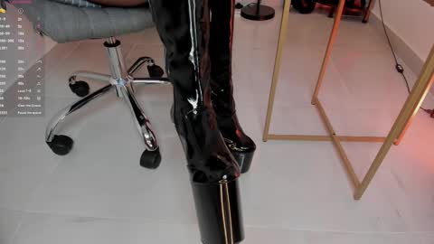 Mistress Alice. online show from February 2026 08:09:01 PM