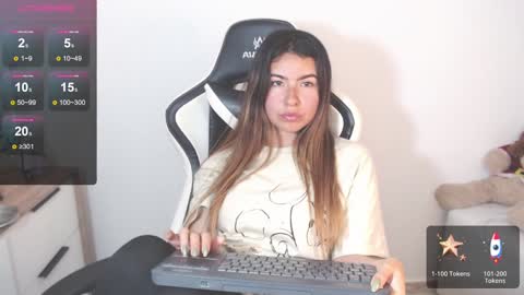 Alice online show from January 2025 08:10:02 PM