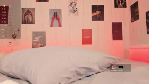 Snapshot of alice_moonshard chatting on December 2025 12:56:01 PM Alice online show from December 2025 12:56:01 PM