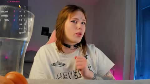 Snapshot of alice_moonshard chatting on February 2026 10:58:01 AM Alice online show from February 2026 10:58:01 AM