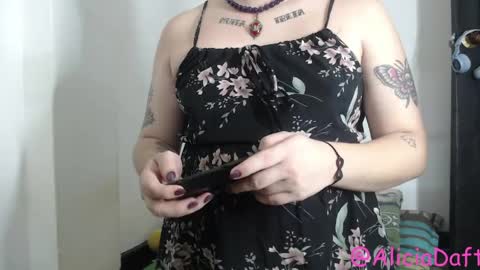 Alicia Aldara online show from April 2026 08:09:02 AM