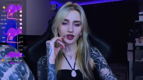 Alice online show from February 2025 09:05:02 PM