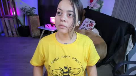 Snapshot of alice_star7 chatting on January 2025 11:38:01 PM Alice online show from January 2025 11:38:01 PM