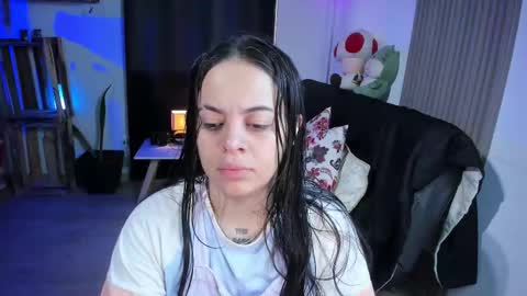 Snapshot of alice_star7 chatting on January 2025 12:09:02 PM Alice online show from January 2025 12:09:02 PM