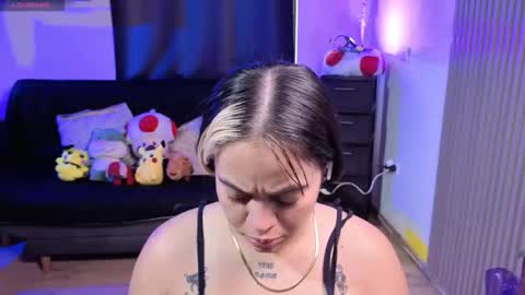 Snapshot of alice_star7 chatting on December 2025 12:32:01 PM Alice online show from December 2025 12:32:01 PM