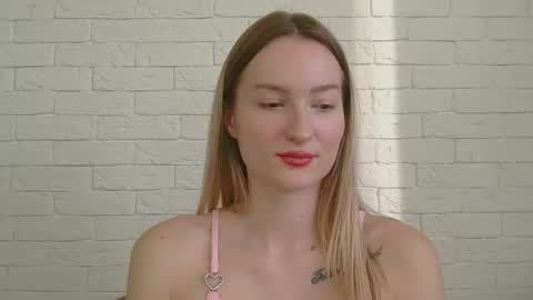 Alice online show from November 2025 01:23:01 PM