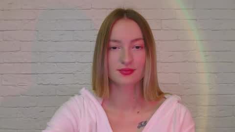 Alice online show from November 2025 02:42:01 PM