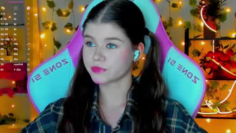 Alice online show from November 2025 05:34:02 PM